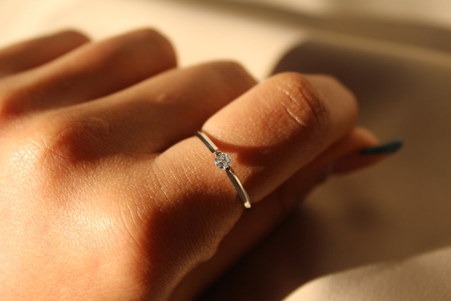 VERSAILLES - Diamond Ring